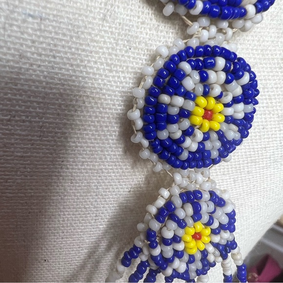 VTG Native American style seed bead beaded necklace on leather backed pendant - Picture 13 of 14